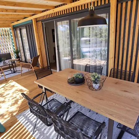 Campsite Mobile Vito 4*